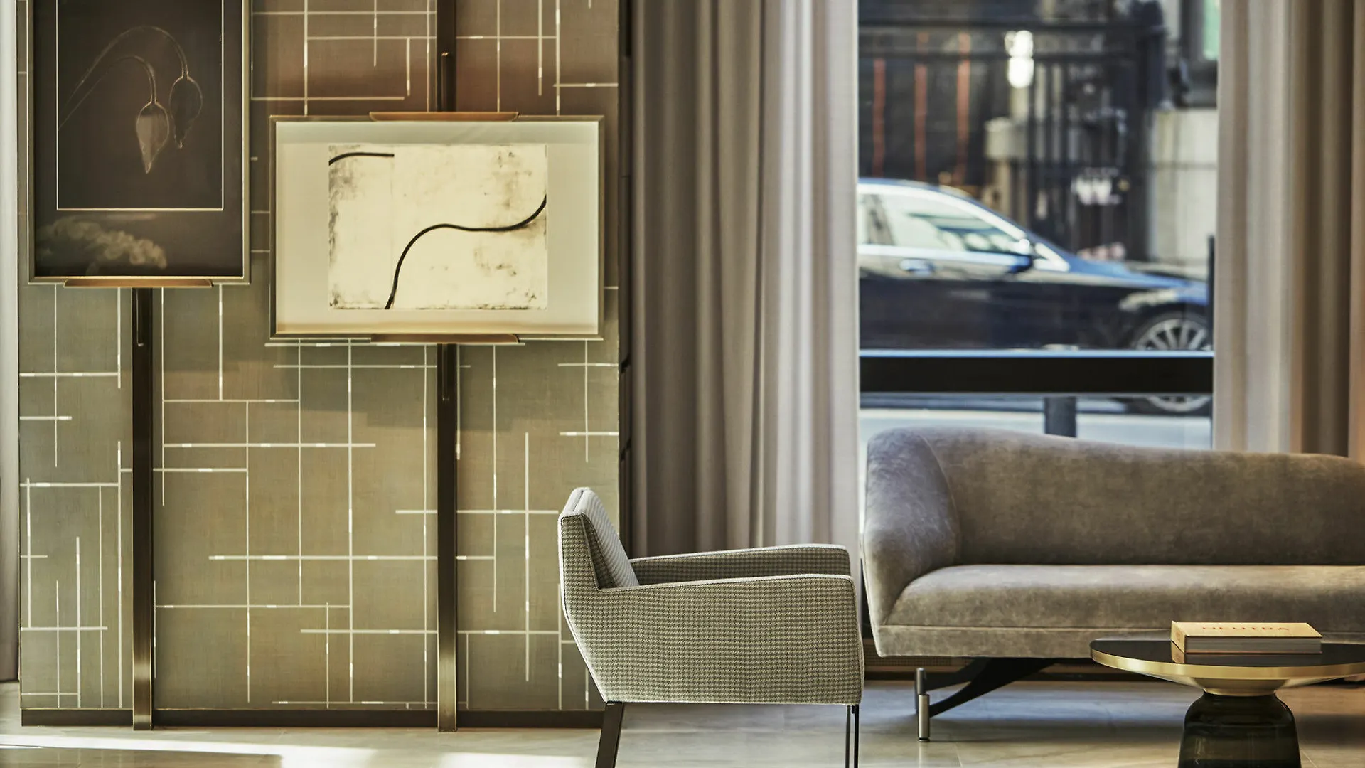 Four Seasons Hotel New York Downtown